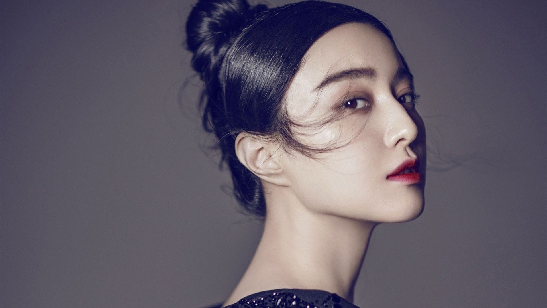 格鲁塞完美起跳助力成绩提升,格鲁尔16秒